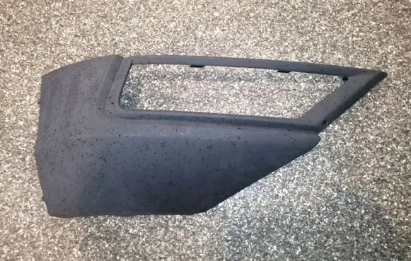 Volkswagen Tiguan Front bumper lower grill
