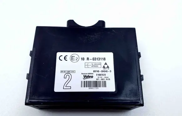 Toyota Aygo AB40 Door central lock control unit/module 10R0313118 E1087572