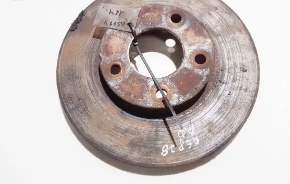 Mazda 3 I Front brake disc ventiliuojamas