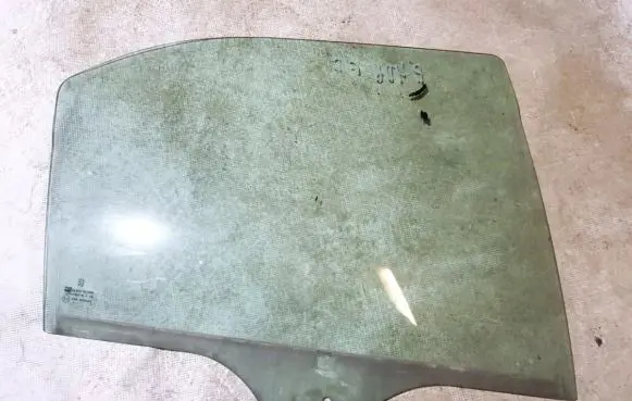 Peugeot 406 Rear door window glass
