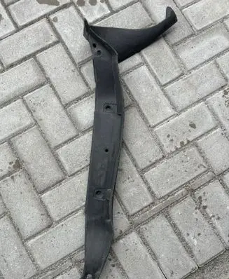 Audi A8 S8 D4 4H Fender end trim 4H0821112C