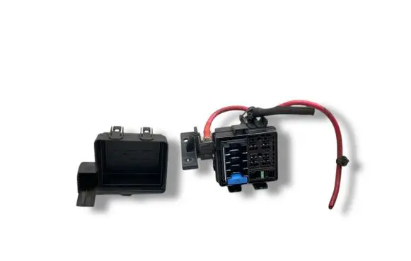 Renault Megane III Fuse module 243880001R