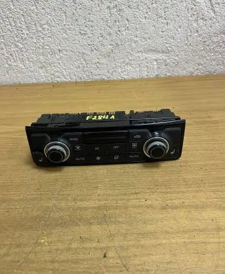 Audi A8 S8 D4 4H Climate control unit 4H0820043D F2841
