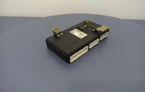 Volvo S40, V40 Comfort/convenience module 30621304