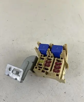 Nissan Qashqai Fuse module