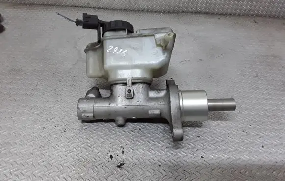 Volkswagen Touran I Master brake cylinder 1K1611301C