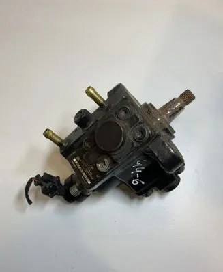 Opel Antara Fuel injection high pressure pump 0445010142