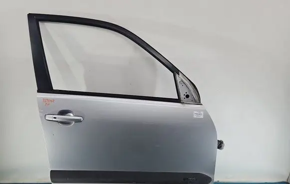 Suzuki Grand Vitara II Front door IMPRK1512453