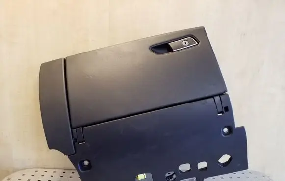 Audi A8 S8 D4 4H Glove box 4H2857095D24A 4H2857096 4H0971679C
