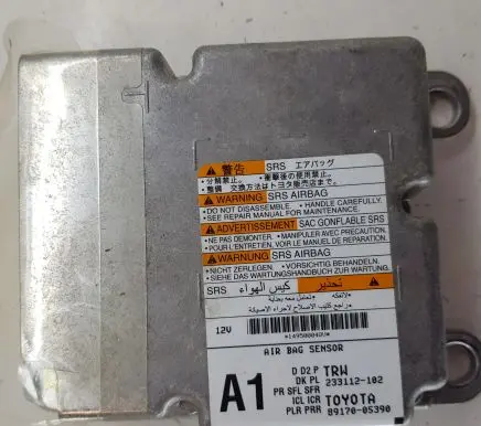 Toyota Avensis T270 Airbag control unit/module 8917005390 233112102
