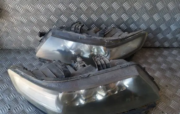 Honda Accord Headlights/headlamps set W3T13072