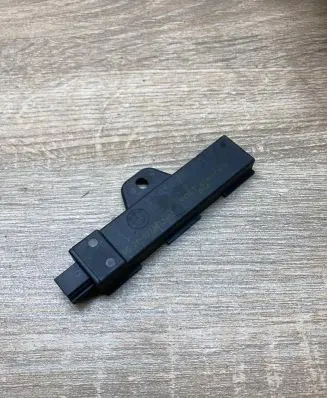 BMW 3 F30 F35 F31 Keyless system antenna 9220832 922083202