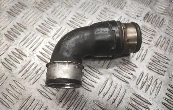 Volkswagen Touran I Intercooler hose/pipe 130145790B