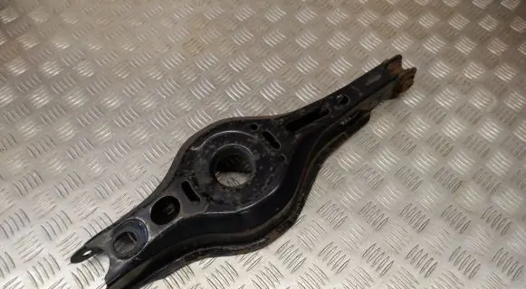 Toyota Prius (XW50) Rear upper control arm/wishbone 4873047010