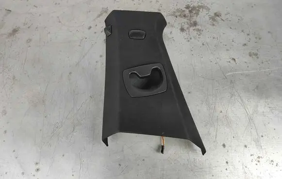 BMW 7 F01 F02 F03 F04 (B) pillar trim (top) 7309643