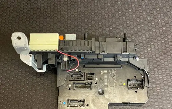 Mercedes-Benz C W204 Comfort/convenience module 2049001102 5DK00922548