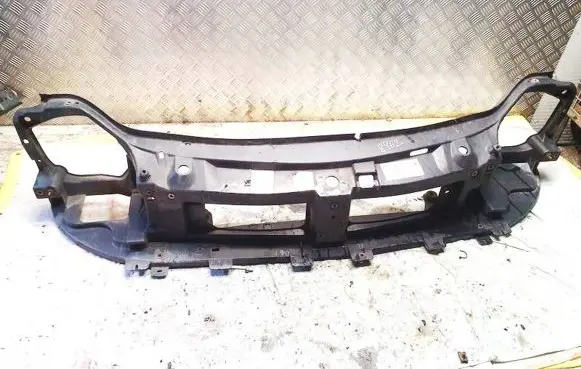 Opel Vivaro Radiator support slam panel 8200143340 91167937