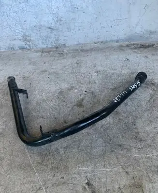 Volkswagen Jetta VI Engine coolant pipe/hose