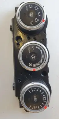 Peugeot 4007 Climate control unit