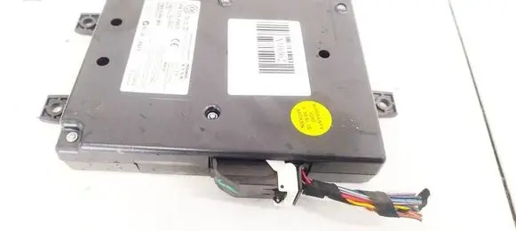Volkswagen PASSAT B6 Bluetooth control unit module 1K8035730C