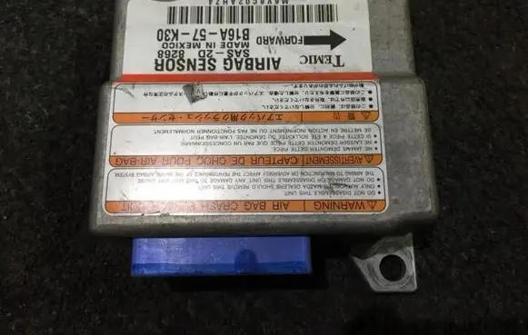 Mazda 323 F Airbag control unit/module b16a57k30 sas-2d