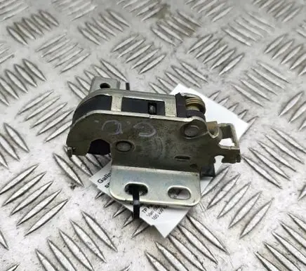 Mercedes-Benz Sprinter W906 Rear door lock A9067401135