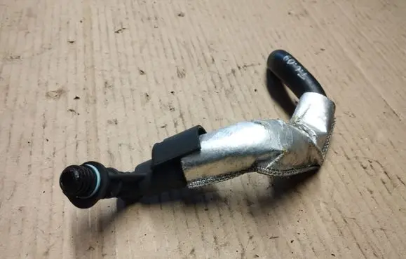 Chrysler Town & Country V Air intake hose/pipe
