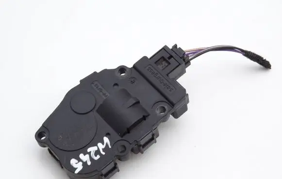 Mercedes-Benz B W245 Air flap motor/actuator 985458003 9854580 EFB321