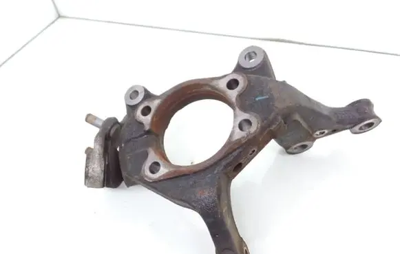 Toyota Auris E180 Front wheel hub spindle knuckle 4321205080