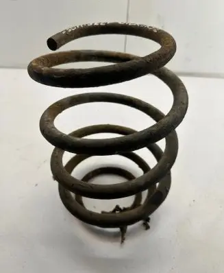Jeep Cherokee Rear coil spring