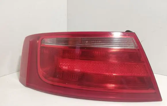 Audi A5 8T 8F Rear/tail lights 8T0945095