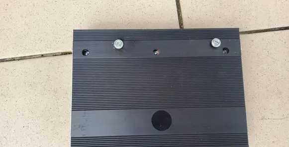Dodge Challenger Sound amplifier 68303975AC 26777A TE1A1008E8010