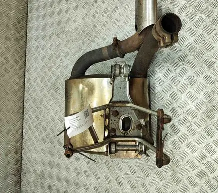 Porsche 911 996 Rear muffler/silencer tail pipe 99611105402