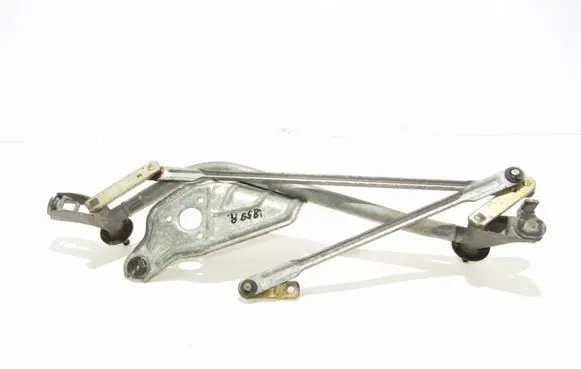 Nissan Almera N16 Front wiper linkage Nėra