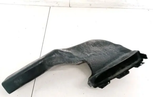 Audi A3 S3 8L Air intake hose/pipe 8L0129602