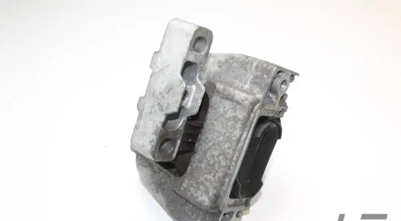 Audi A3 S3 8V Engine mount bracket 5Q0199262BH
