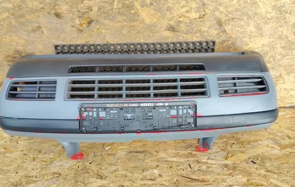 Volkswagen Golf IV Front bumper