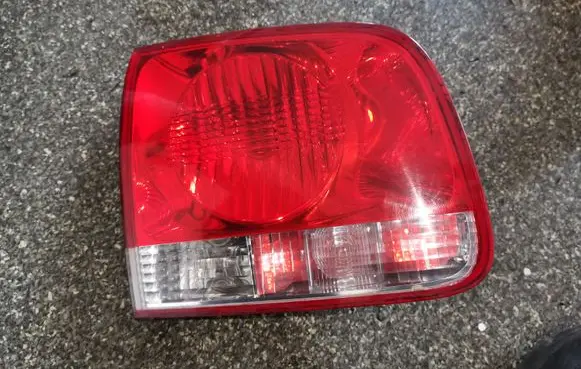 Volkswagen Touareg I Tailgate rear/tail lights 7L6945093H