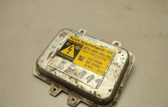 BMW 5 E60 E61 Headlight ballast module Xenon 1100VDC85VAC 5DV00900000 038513007291AC