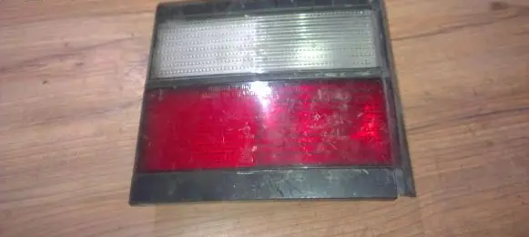 Volkswagen PASSAT B3 Tailgate rear/tail lights 333945107