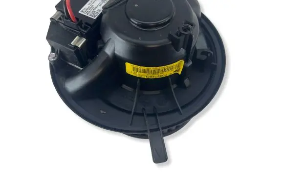 Audi A3 S3 8P Heater fan/blower 1K1820015F 3C0907521B F995748Q