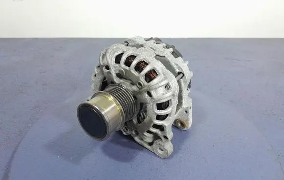 Skoda Fabia Mk3 (NJ) Generator/alternator 04E903015A