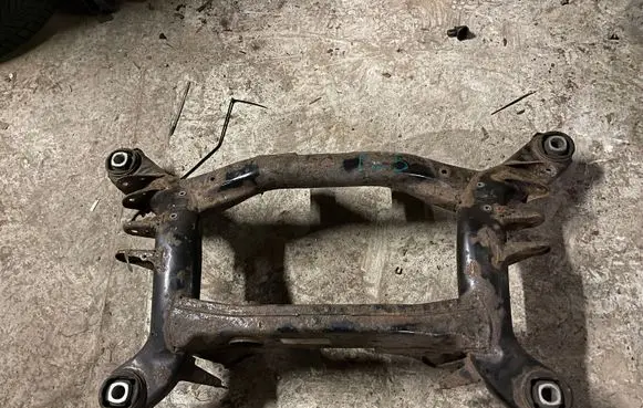 BMW X3 F25 Rear subframe 6857983