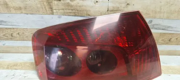 Peugeot 407 Rear/tail lights