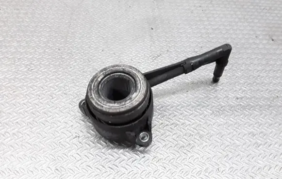 Clutch slave cylinder