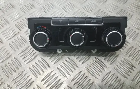 Volkswagen PASSAT B7 Climate control unit 7N0907426AM