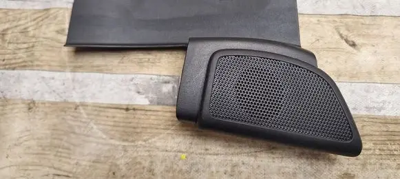 Ford Focus Front door high frequency speaker BM5118C862A BM5118C862B