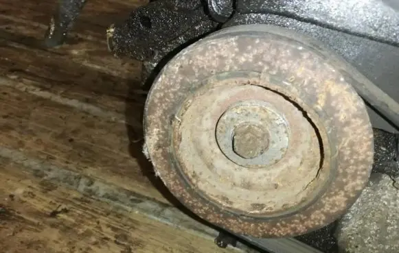 Renault Scenic I Crankshaft pulley