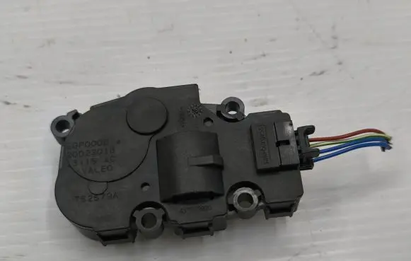 BMW 3 F30 F35 F31 A/C air flow flap actuator/motor EGP0006