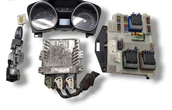 Engine ECU kit and lock set